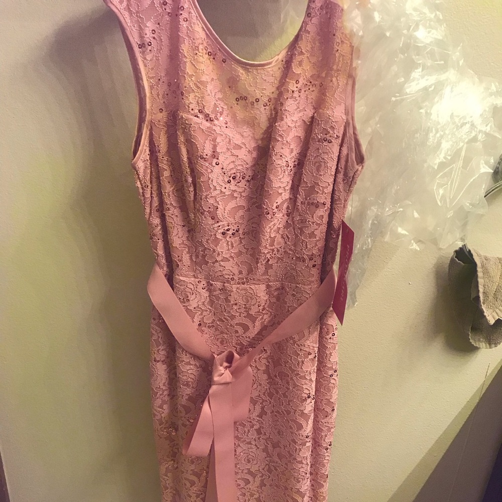New dress with tags size Large